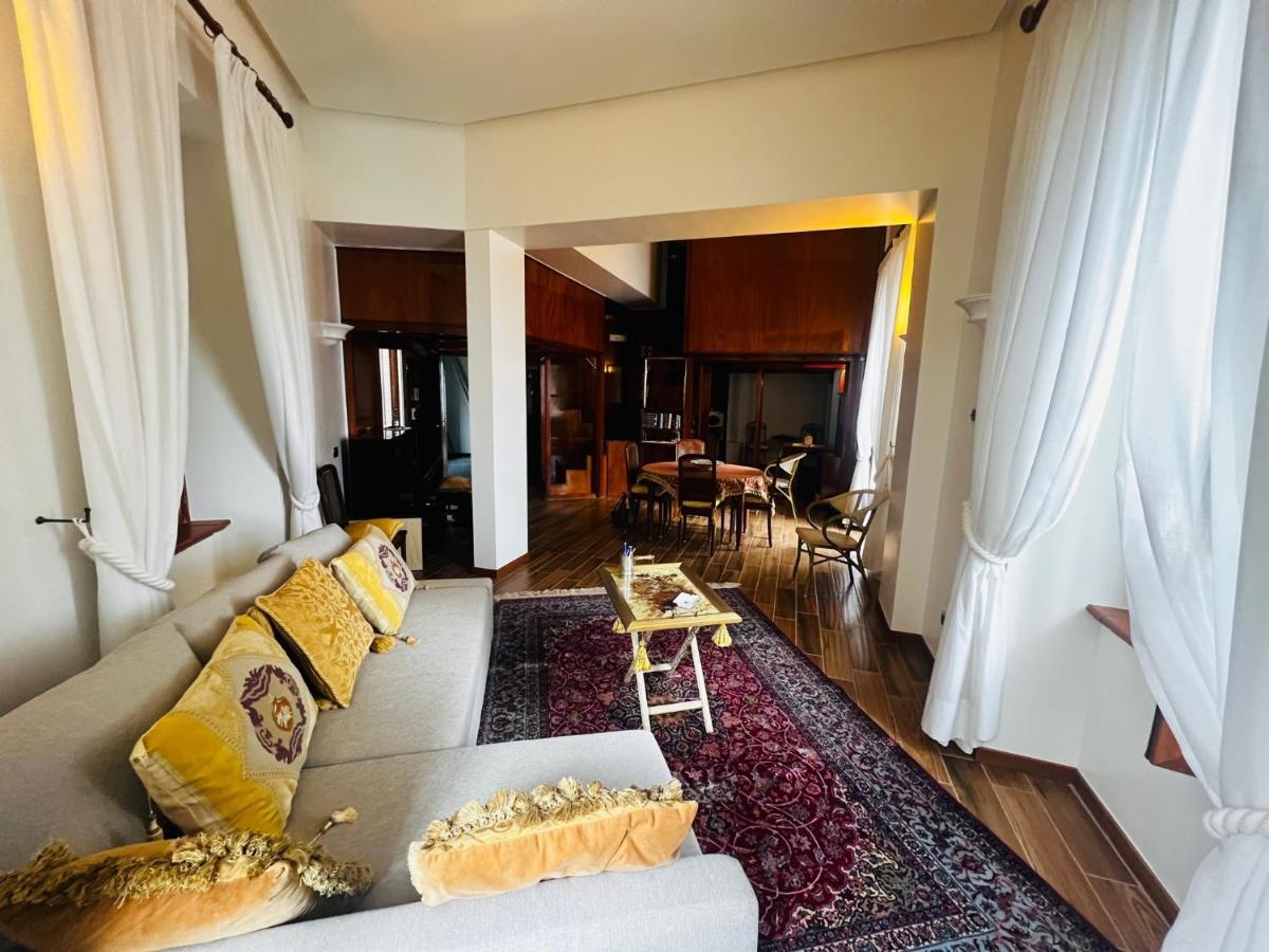 Residenza Borgo Marinaro Apartment เนเปิลส์ ภายนอก รูปภาพ